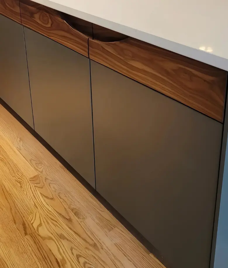 Mid-century modern kitchen island in Chicago