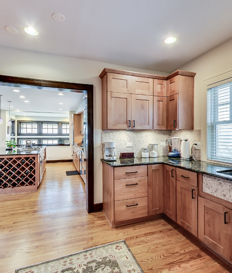 Custom cabinets in Evanston