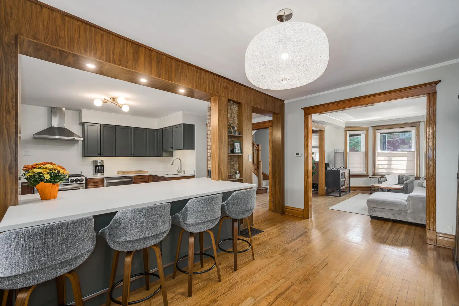 Descriptive Alt Text