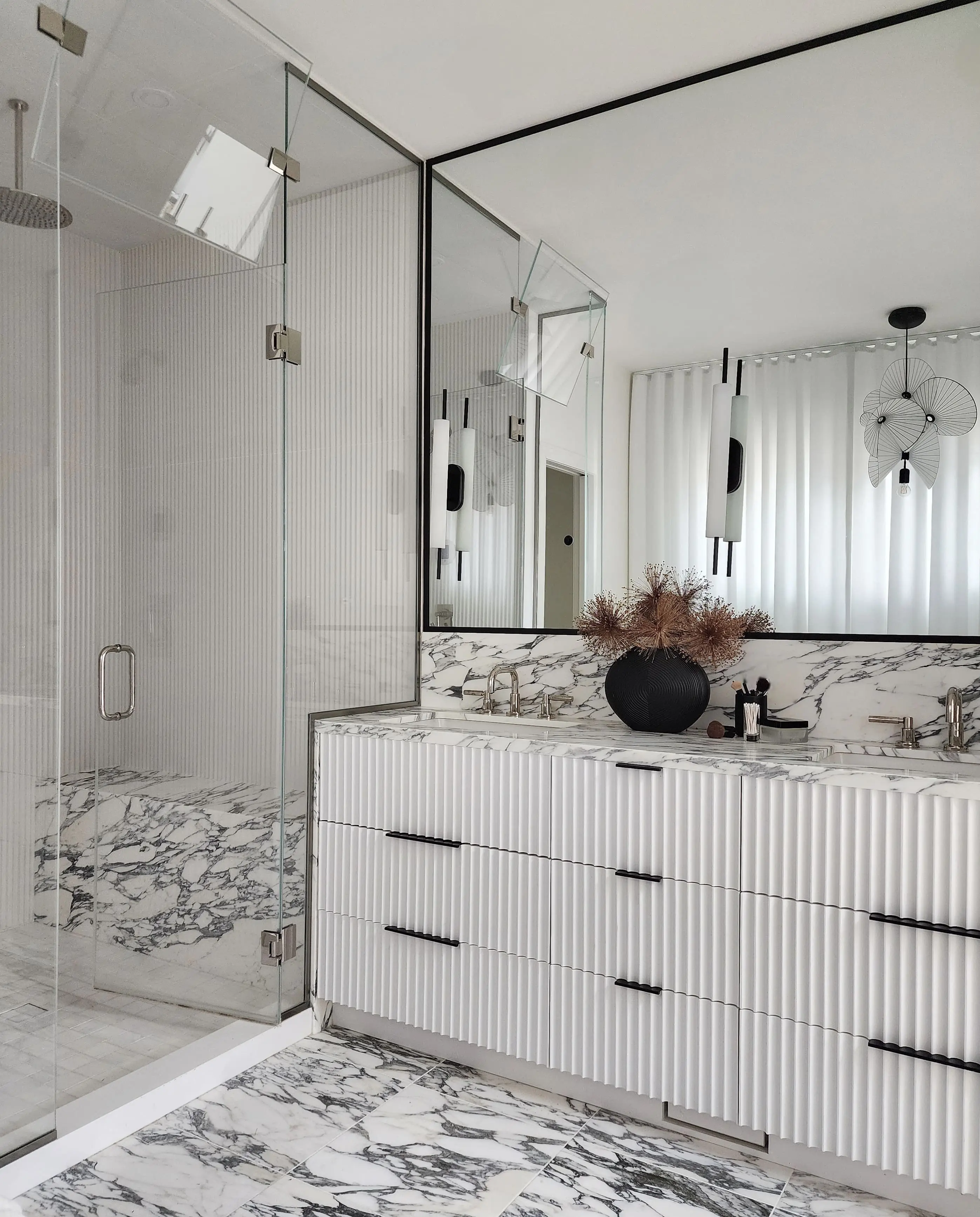 Custom white vanity with double sink in Bucktown by BradleyBuilt